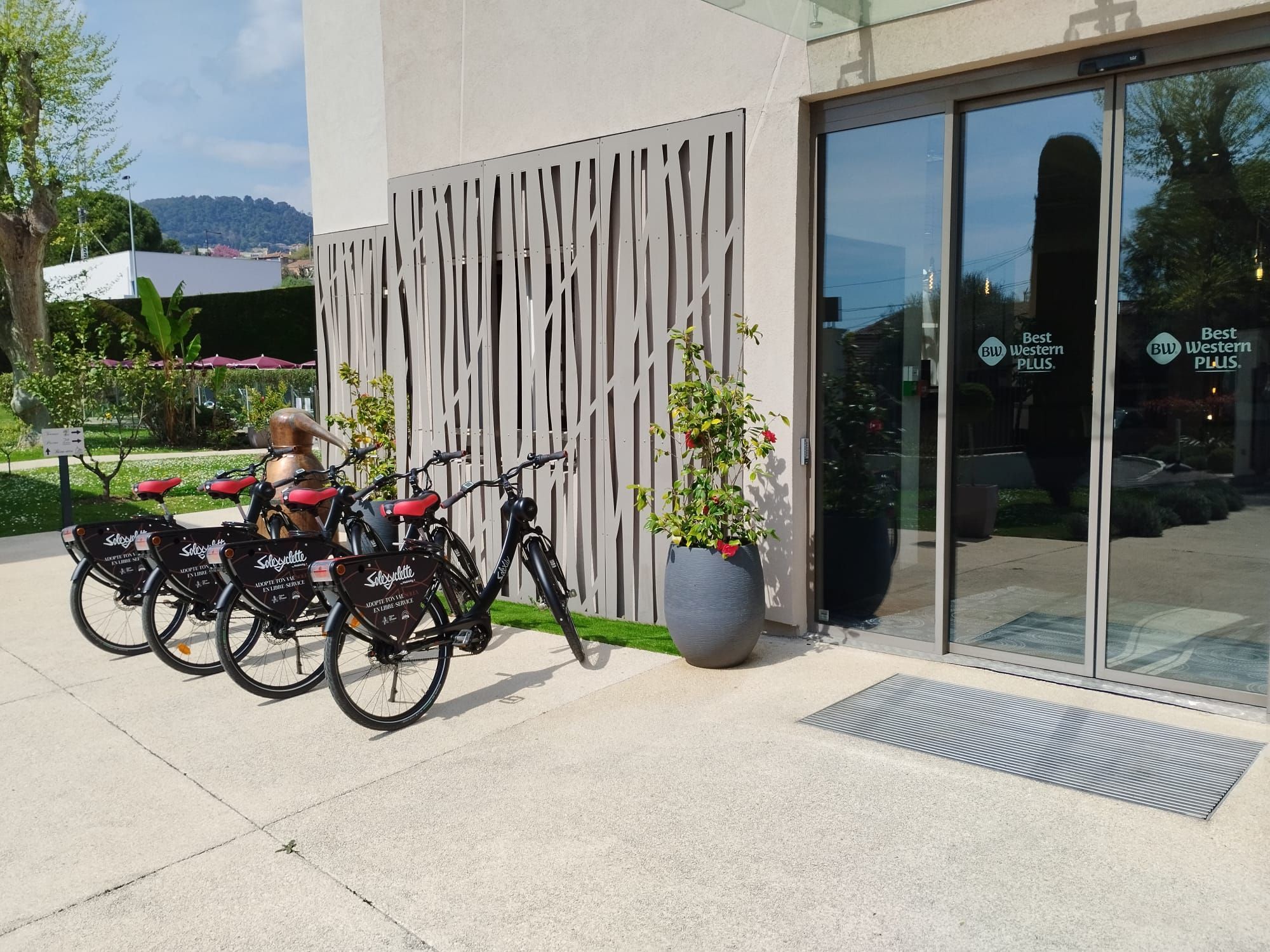 Best Western Grasse Solexyclette CAPG